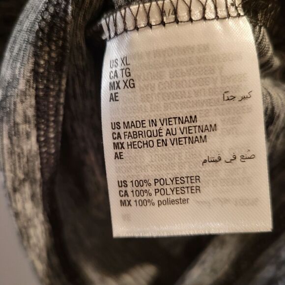 Karen Scott Sport Grey V Neck Moisture-wicking Performance Tee Shirt  XL NWT - Picture 6 of 6